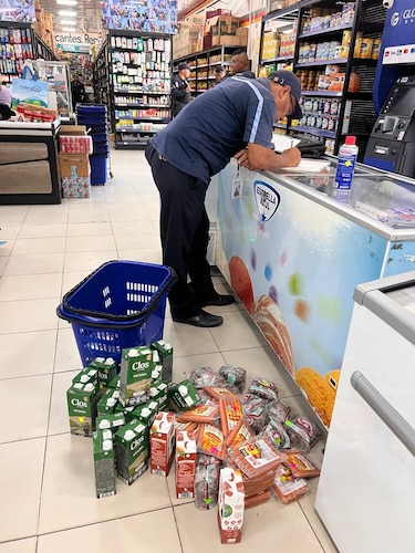 Acodeco decomisa más de 1,500 libras de arroz contaminado