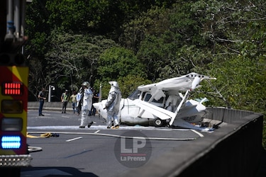 Aeronave se accidenta en vía La Amistad; los cuatro pasajeros están a salvo