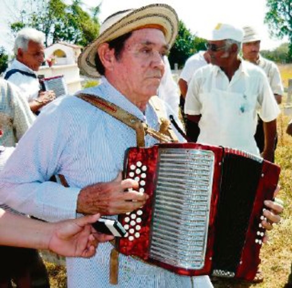 Fallece Nano Córdoba, pionero de la música típica