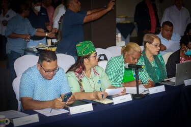 El próximo 30 de agosto es la fecha tope para pagar a los docentes  lo adeudado