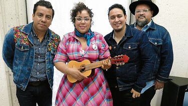 La Santa Cecilia apoya la unión de las familias de los migrantes en EU