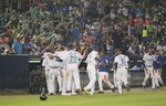 Colón, campeón del béisbol mayor