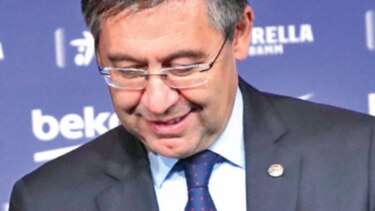 Crisis en el Barcelona: Seis directivos renuncian