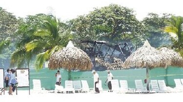 Incendio consume restaurante del Decameron