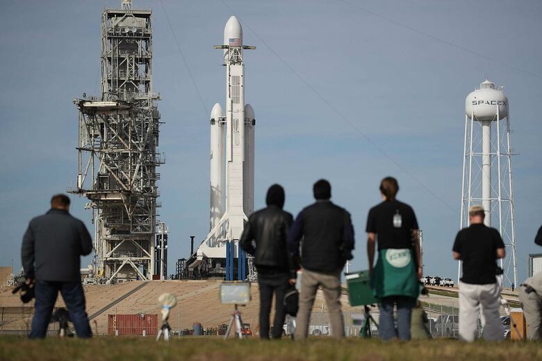 SpaceX lanzará el cohete más poderoso del mundo