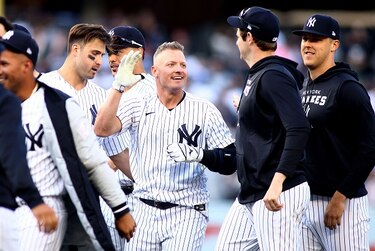 Yankees y Dodgers arrancan con triunfos la temporada de Grandes Ligas