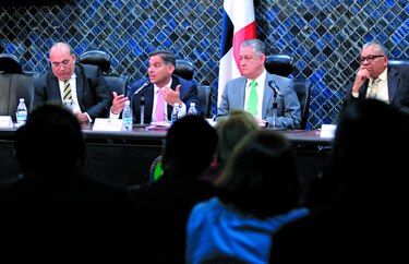 Consultas por la designación de magistradas de la Corte Suprema serían hasta enero