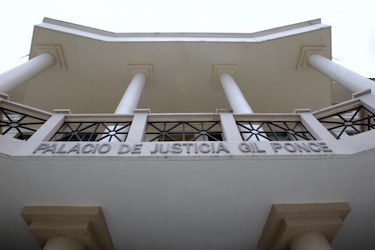 De León y Benavides, ponentes en amparos contra las sesiones extraordinarias