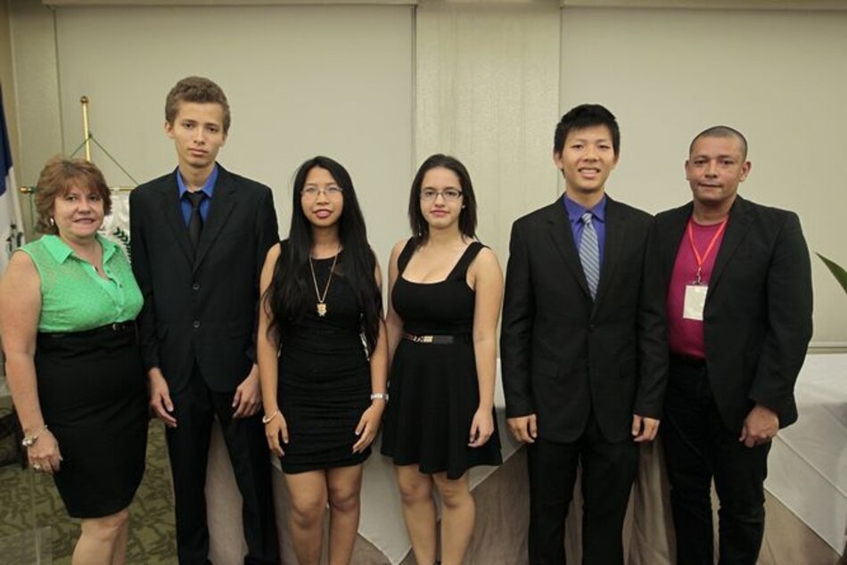 Panamá gana oro, plata y bronce en torneo internacional de química