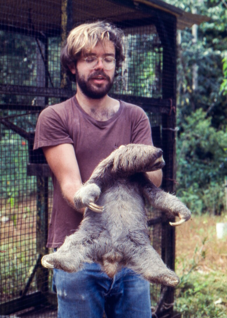 Muere el historiador natural George Angehr; Smithsonian destaca trayectoria