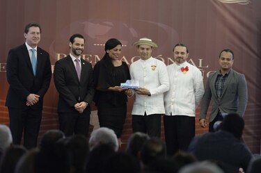 Productora de aceite vegetal gana premio como empresa exportadora del año