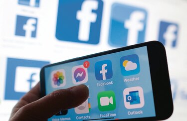 Facebook desmantela nuevas redes de desinformación política vinculadas a la Covid-19