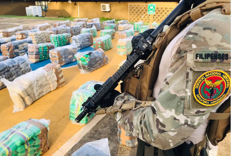 Nuevo golpe al narcotráfico: Incautan en Punta Burica 2.6 toneladas de droga y arrestan a cuatro hombres