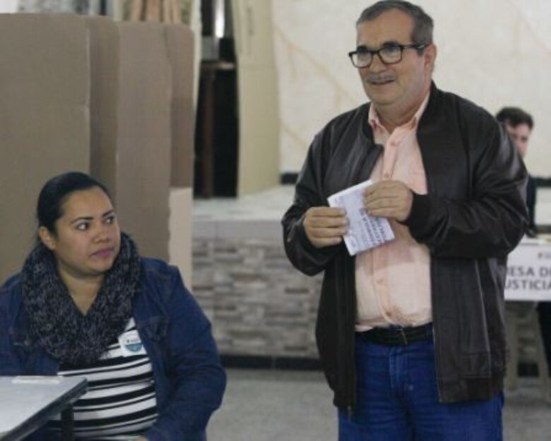 Inédito duelo presidencial entre izquierda y derecha en Colombia