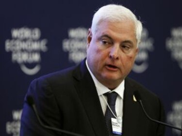 Noriega pagará en Panamá sus condenas pendientes: Martinelli