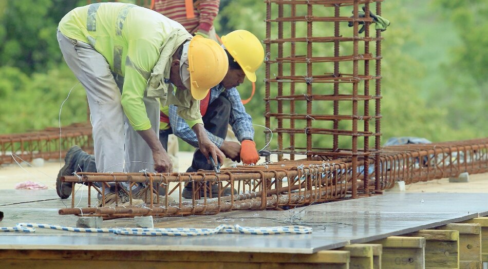 Complejo escenario para empresas y trabajadores