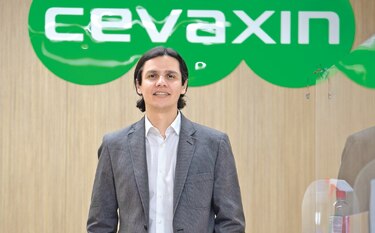 Vacunación evitó unas 3 mil 600 muertes por Covid-19: De Antonio