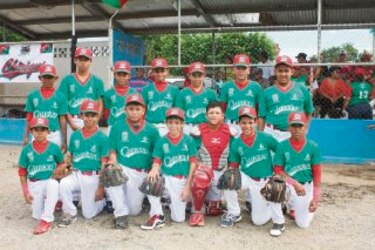 Chiriquí y Los Santos ganan