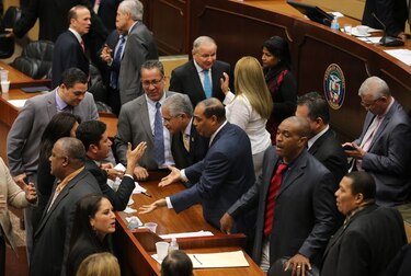 A tercer debate el proyecto de ley de descentralización