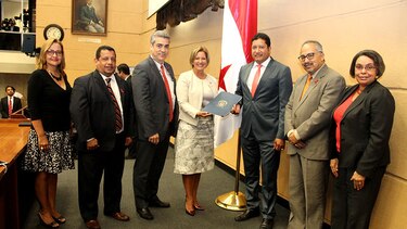 Primera dama cuestiona proyecto de ley aprobado por la Asamblea Nacional