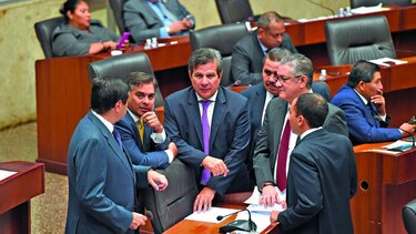 Se inicia lucha por los votos en la Asamblea