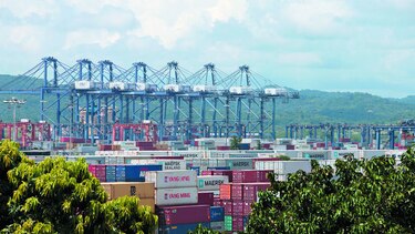 Movimiento de TEU en los puertos locales creció 4.2%