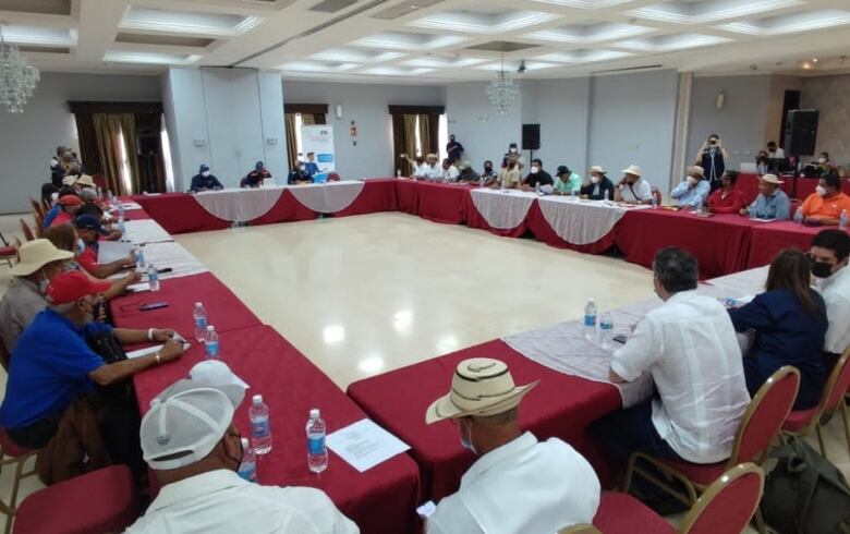 En Santiago manifestantes exigen respuestas a Cortizo; termina el diálogo sin un acuerdo  