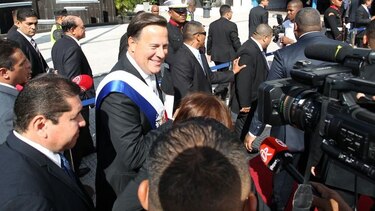 Varela anuncia reformas a la Constitución y al Idaan