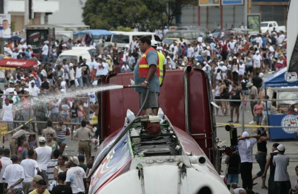 Recortan presupuesto para Carnaval de la capital; será de 500 mil dólares para 2015