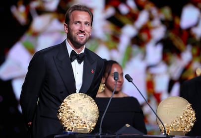 Kane se corona con el Balón de Oro