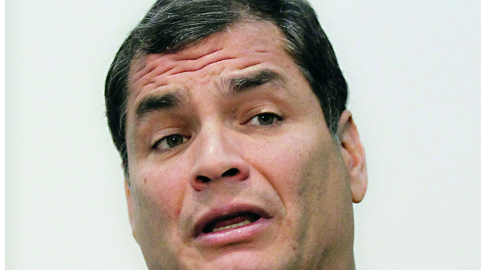 Correa indulta a militar preso por rebelión