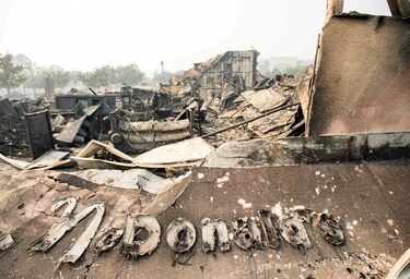 Incendios arrasan con la región vinícola de California y dejan al menos 15 muertos