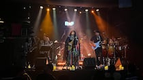 Shary Rose lanza ‘Prende la Candela’ su álbum debut donde cuenta su historia como sobreviviente de endometriosis