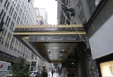 Lujoso hotel Roosevelt, de Nueva York, será reabierto para alojar a inmigrantes con niños