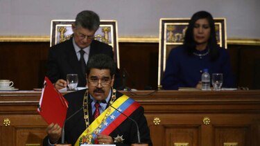 Parlamento venezolano cita a ministros para que expliquen emergencia económica
