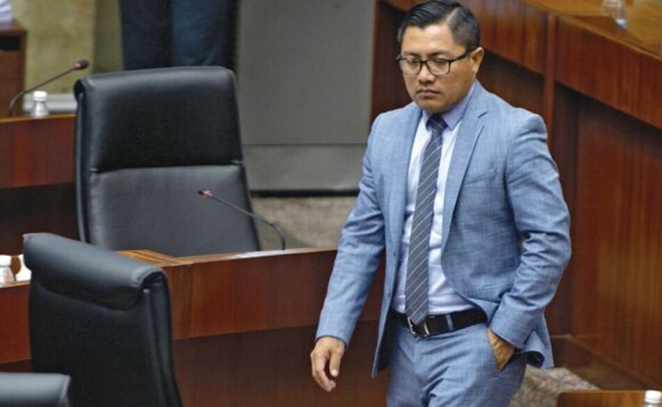 Habilitan al suplente del diputado Arquesio Arias después de diferencias en la Asamblea y en el PRD