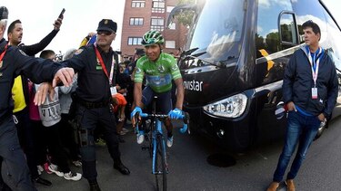 Quintana asalta el podio en la Vuelta a España, Roglic retiene el liderato