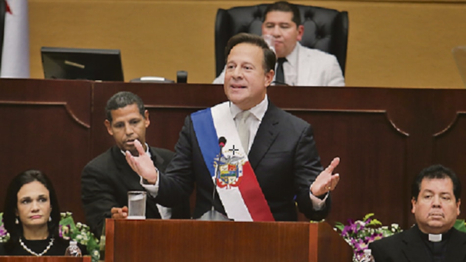 Presidente Juan Carlos Varela: políticos, en malos pasos