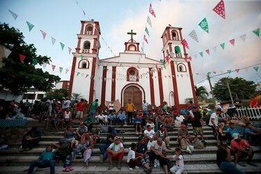 Caravana de hondureños viaja a Ciudad de México para pedir permiso migratorio