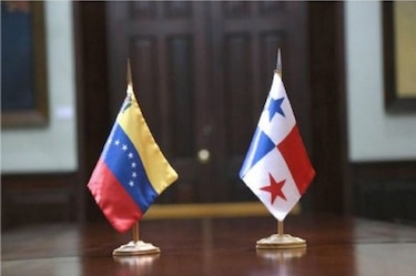Embajada de Venezuela en Panamá reactiva servicios consulares y entrega de pasaportes