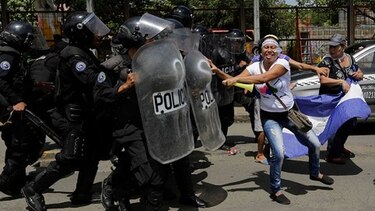 Rebrote de violencia en Nicaragua deja un muerto en marcha opositora
