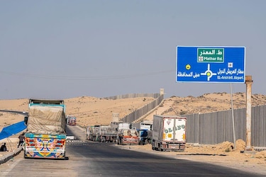 Qué contiene la controvertida caja de ayuda que distribuye la Fundación Humanitaria de Gaza