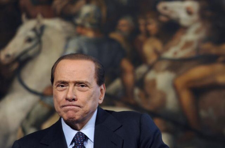 Investigan a Berlusconi por inducir a falso testimonio sobre sus fiestas