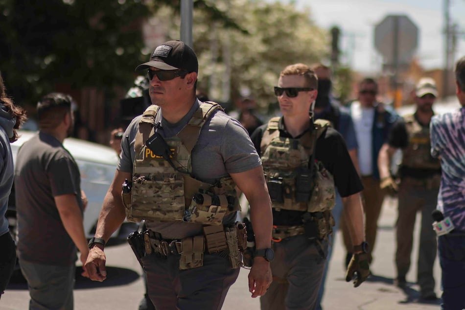 Estados Unidos cierra centro de procesamiento de migrantes en frontera de California con México