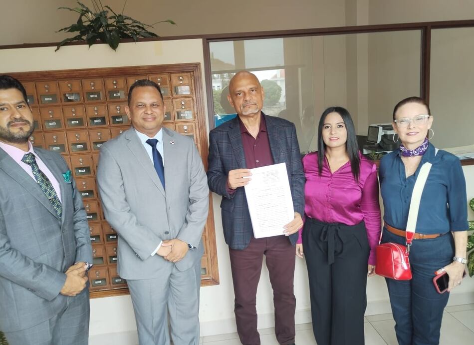 Llevan a la Cancillería la solicitud para que Panamá salga del Parlacen