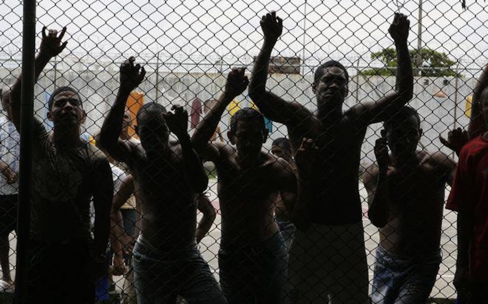 18 empresas interesadas en contrato de $441 millones para suministrar comida en seis cárceles durante 10 años