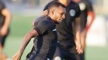 El panameño Alberto Quintero saldría desde el inicio en partido clave de la Copa Libertadores