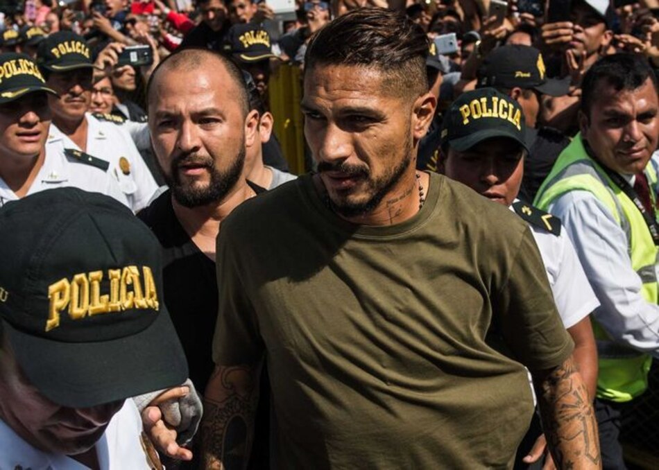 FIFA recibirá a Paolo Guerrero tras sanción del TAS