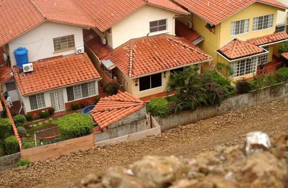 Vecinos de Bosque de Las Cibeles esperan respuesta