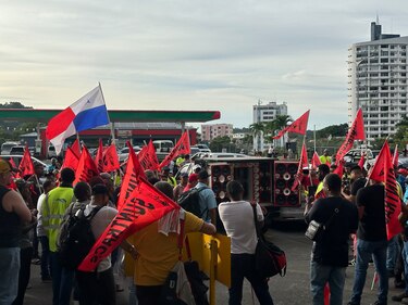 Dos propuestas diferentes del sector de trabajadores calientan la discusión del salario mínimo
